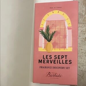 Les Sept Merveilles Fragrance Discovery Set - Pink